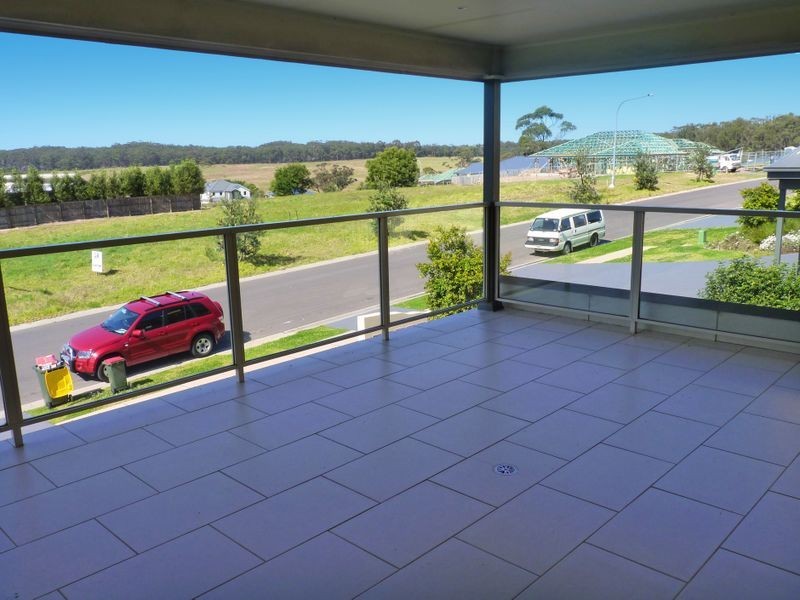 2/24 Wuru Drive, Burrill Lake NSW 2539