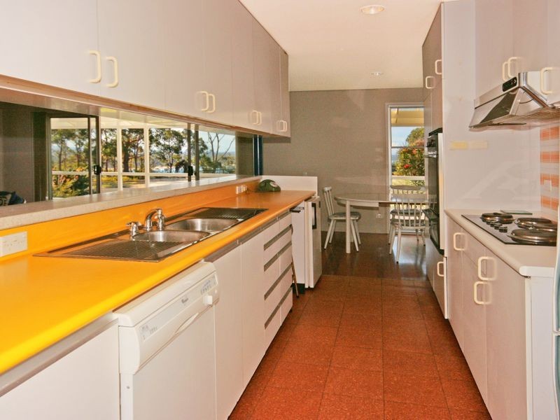 63 Bannister Head Road, Mollymook NSW 2539