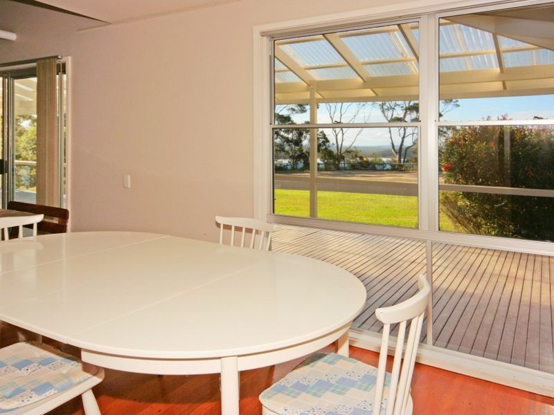 63 Bannister Head Road, Mollymook NSW 2539