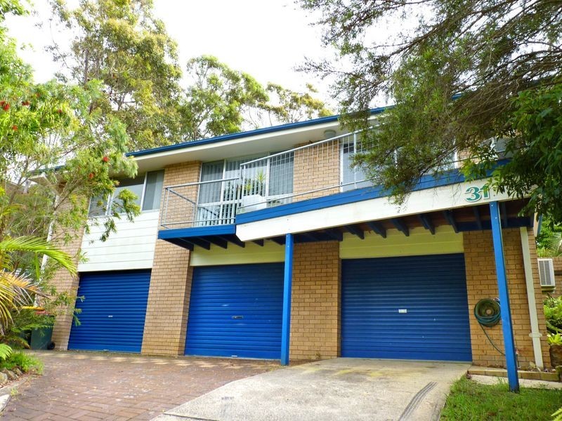 31 Canberra Crescent, Burrill Lake NSW 2539
