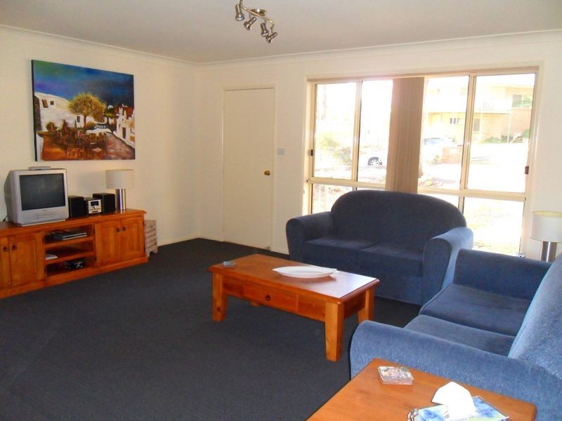 94 Ross Avenue, Narrawallee NSW 2539