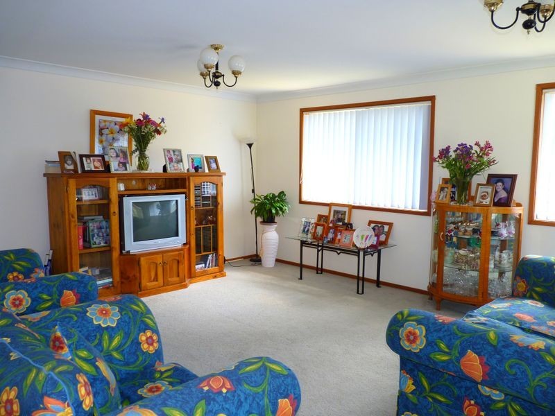 6 Leigh Crescent, Ulladulla NSW 2539