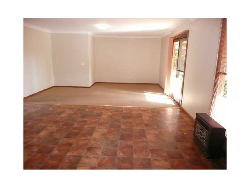 2A North East Pl, Mollymook NSW 2539