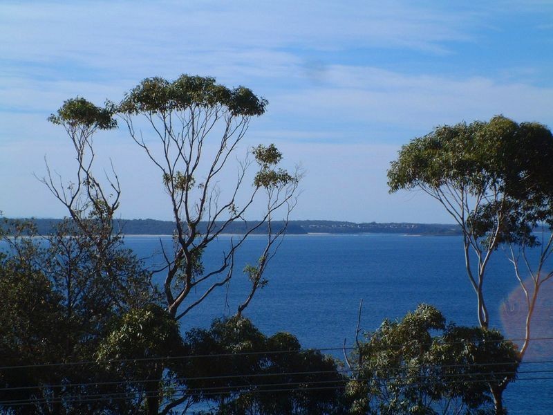 73 Bannister Head Road, Mollymook NSW 2539