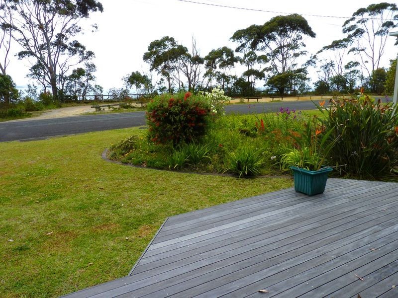 73 Bannister Head Road, Mollymook NSW 2539