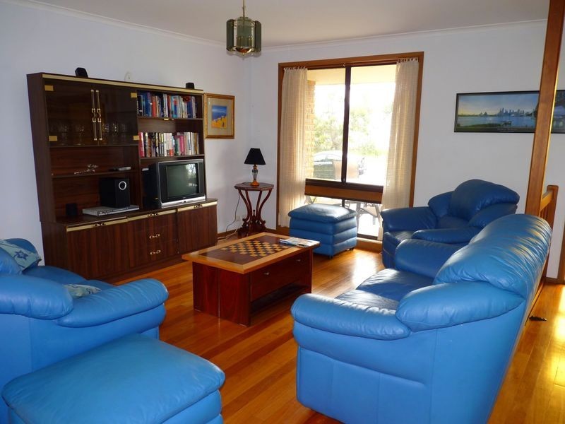73 Bannister Head Road, Mollymook NSW 2539