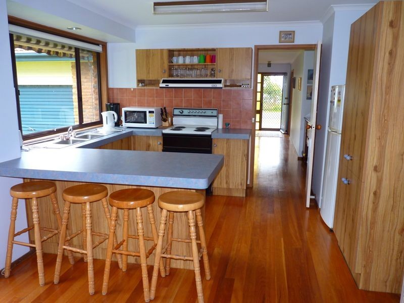 73 Bannister Head Road, Mollymook NSW 2539