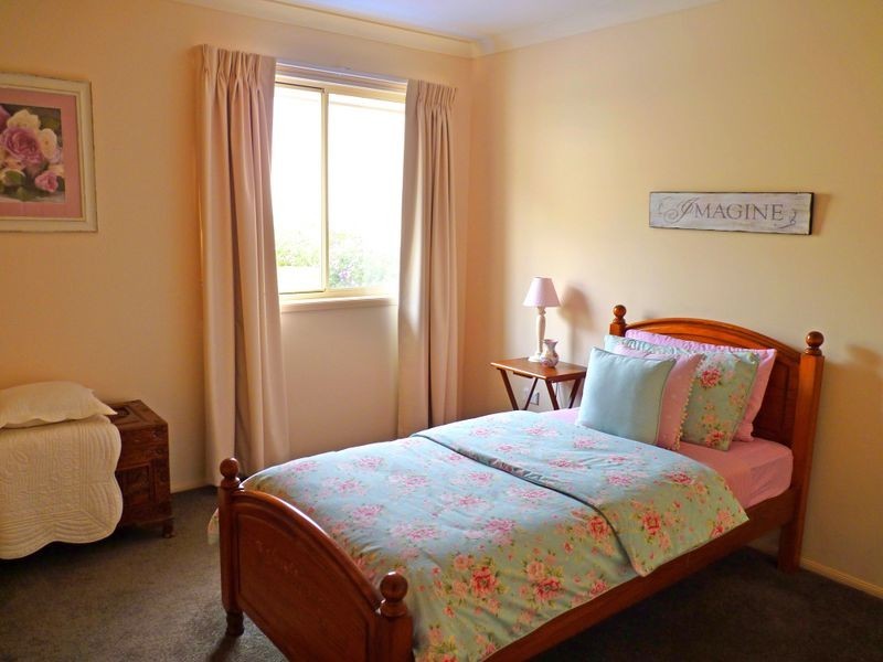 54 Mison Circuit, Mollymook NSW 2539