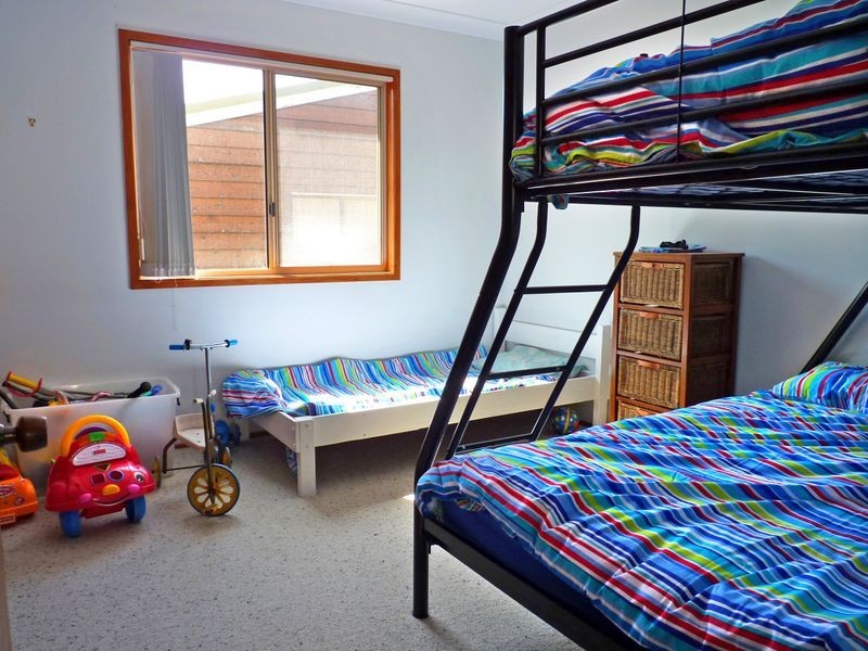 46 Canberra Crescent, Burrill Lake NSW 2539