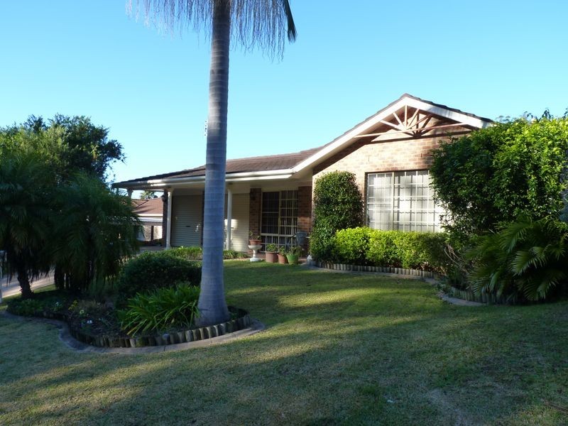 11 Oxley Crescent, Mollymook NSW 2539