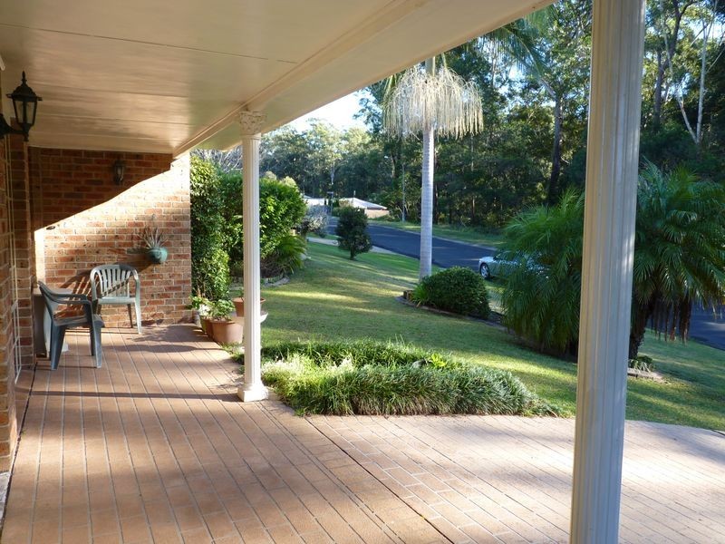11 Oxley Crescent, Mollymook NSW 2539