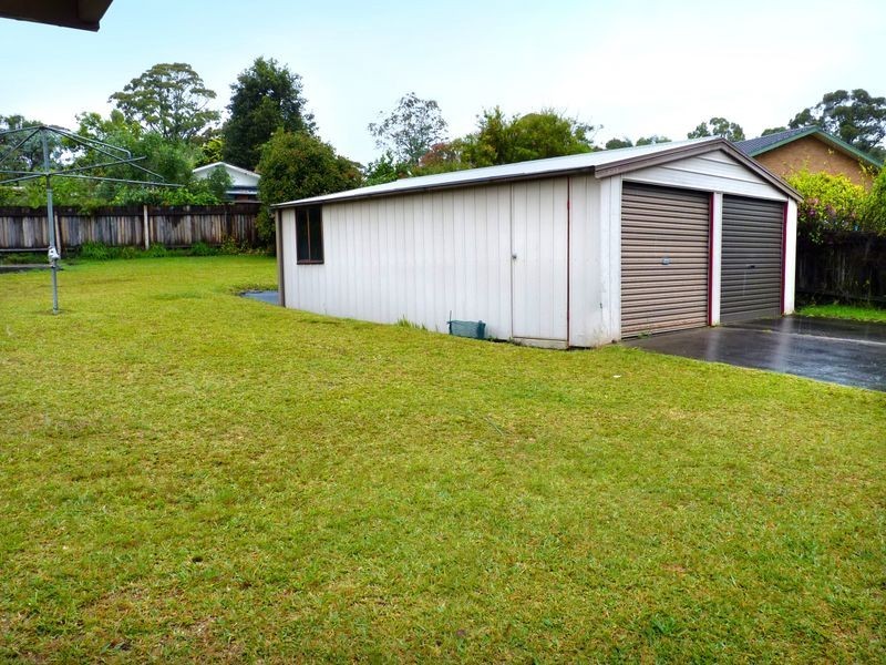 4 Ocean Street, Mollymook NSW 2539