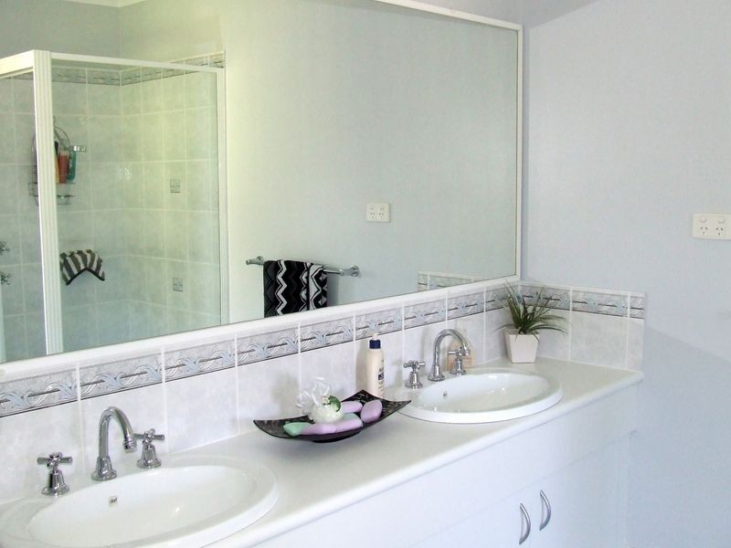 63 Settlers Way, Mollymook NSW 2539