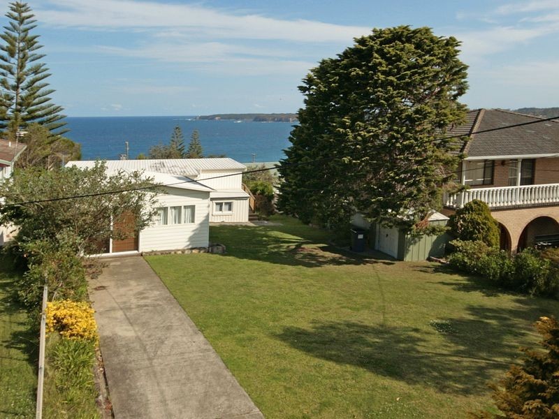 12 Jones Avenue, Mollymook NSW 2539