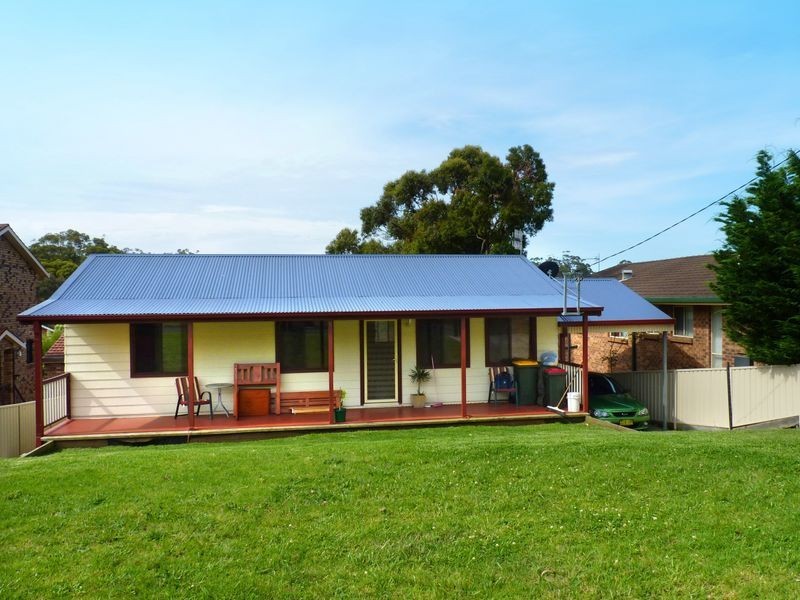 30 Treetops Crescent, Mollymook NSW 2539