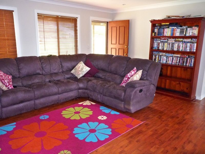 30 Treetops Crescent, Mollymook NSW 2539