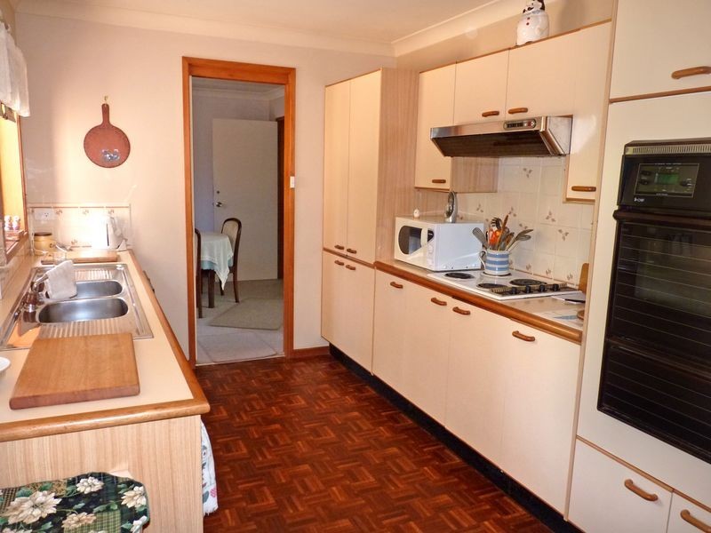 29 Parkview Parade, Mollymook NSW 2539