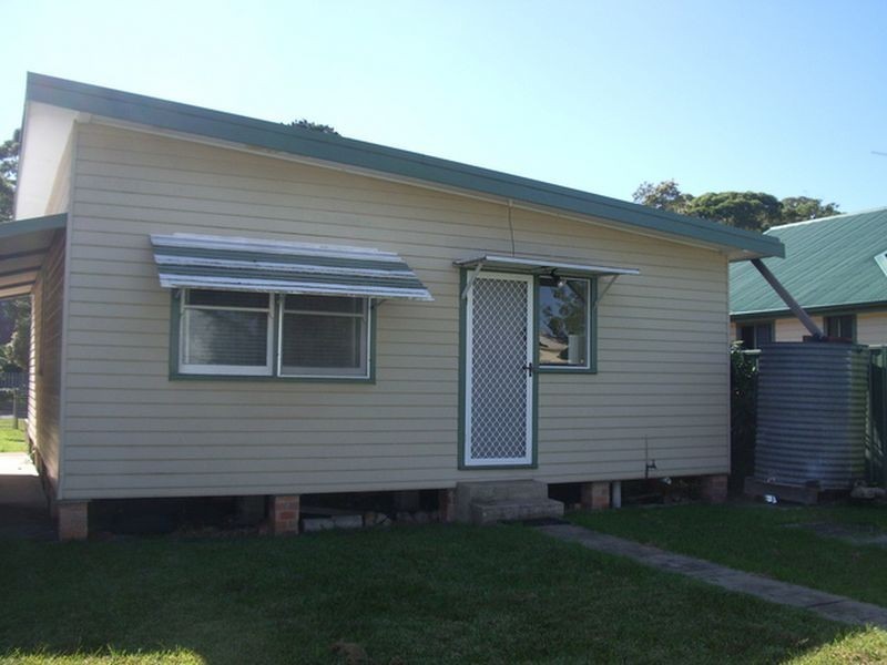 34 Commonwealth Avenue, Burrill Lake NSW 2539