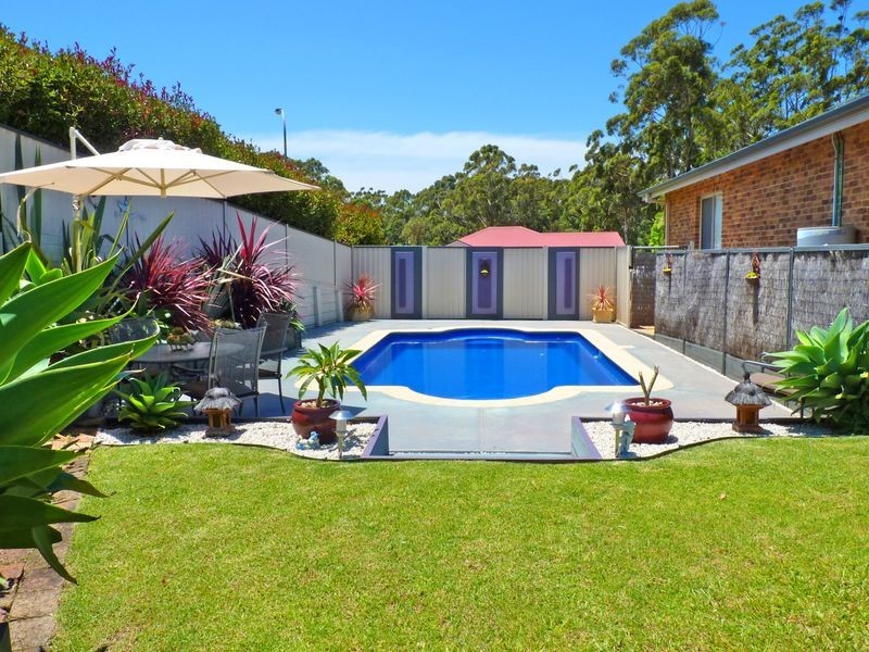 5 Royal Mantle Drive, Ulladulla NSW 2539
