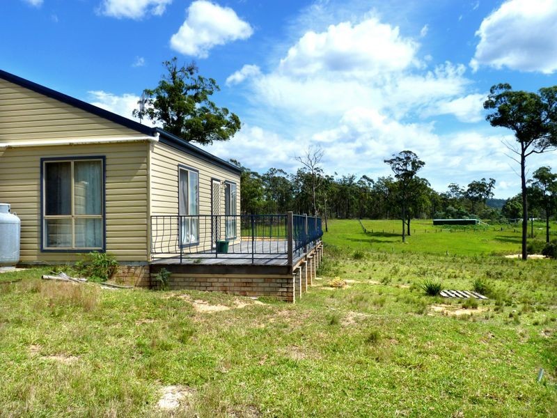 39 Pebbly Beach Road, East Lynne NSW 2536