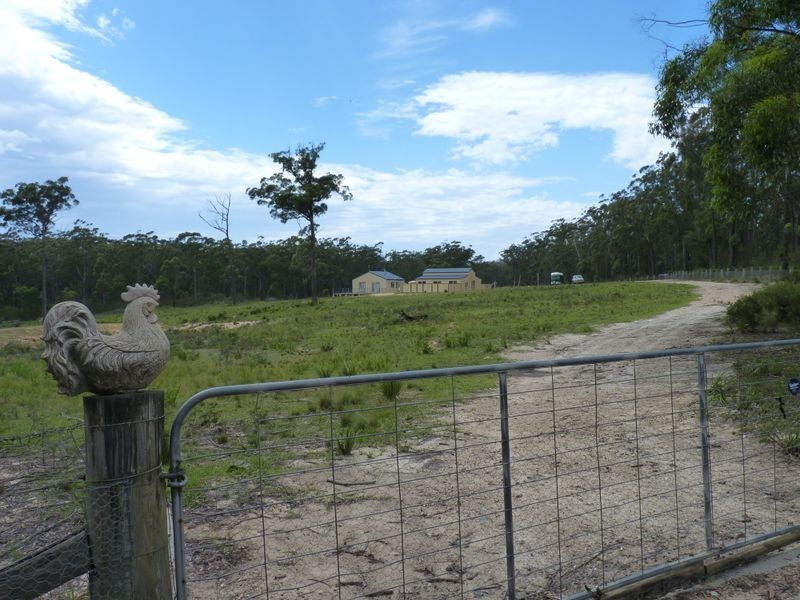 39 Pebbly Beach Road, East Lynne NSW 2536