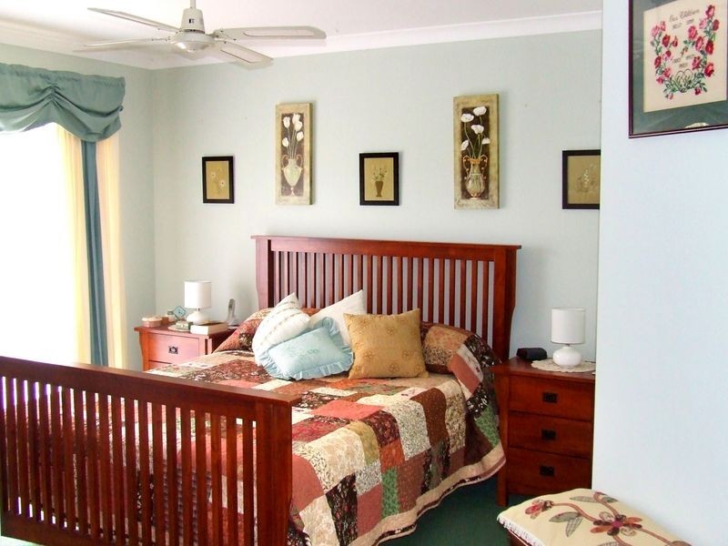 79 Cornfield Parade, Fishermans Paradise NSW 2539