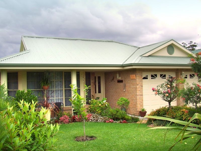 79 Cornfield Parade, Fishermans Paradise NSW 2539