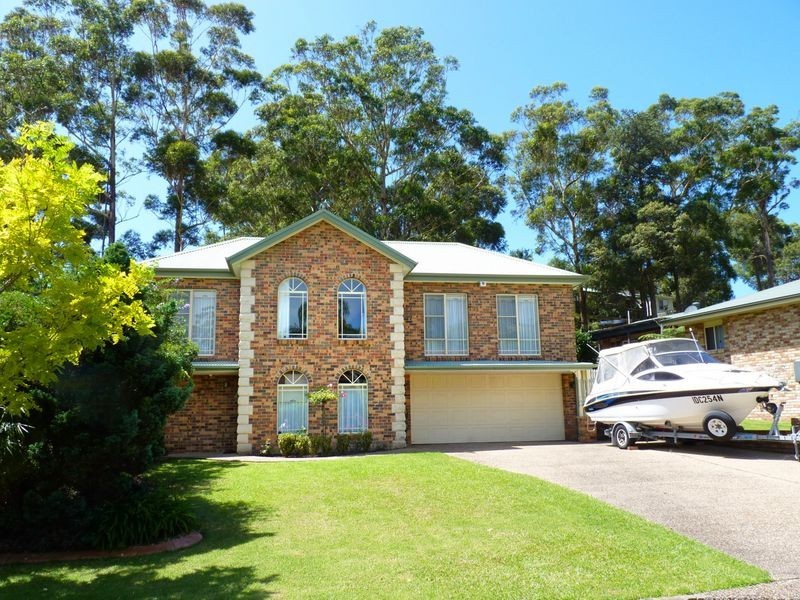 17 Sagittarius Way, Narrawallee NSW 2539