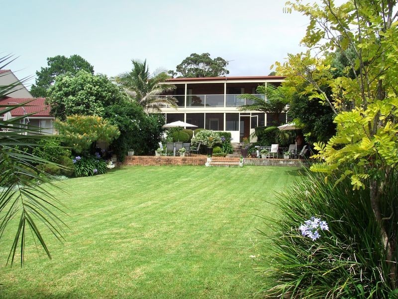 33 Seaview Street, Mollymook NSW 2539