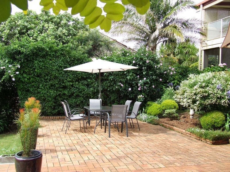 33 Seaview Street, Mollymook NSW 2539