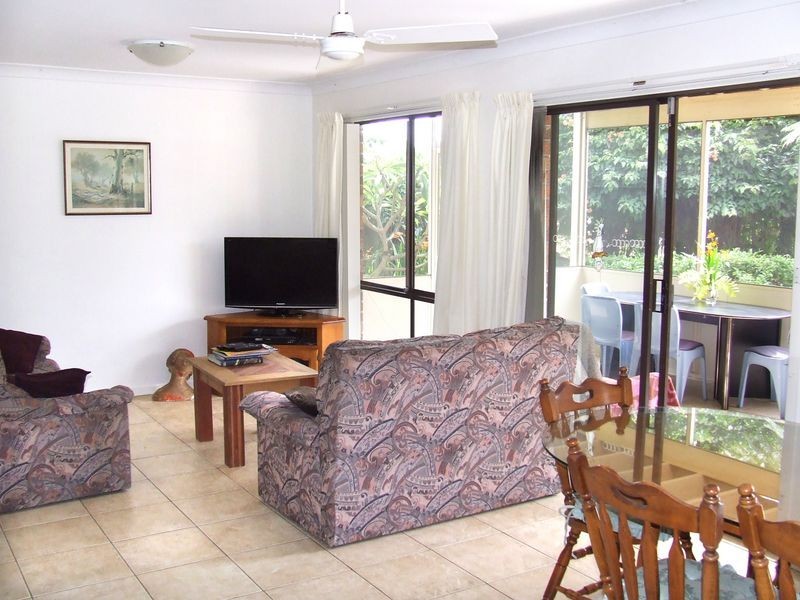 33 Seaview Street, Mollymook NSW 2539
