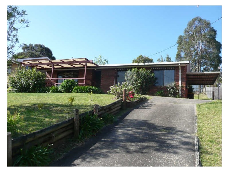 30 Bushland Avenue, Mollymook NSW 2539