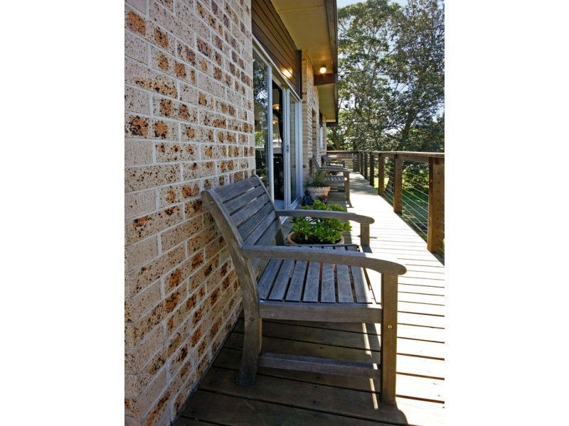 5 Parkinson Street, Narrawallee NSW 2539