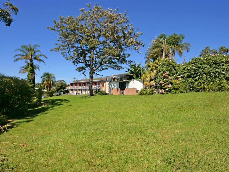 8-12 Princes Highway, Mollymook NSW 2539