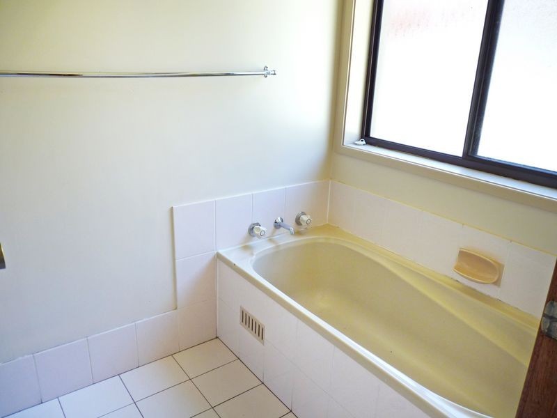 31 Macleay Street, Narrawallee NSW 2539