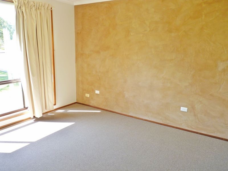 31 Macleay Street, Narrawallee NSW 2539
