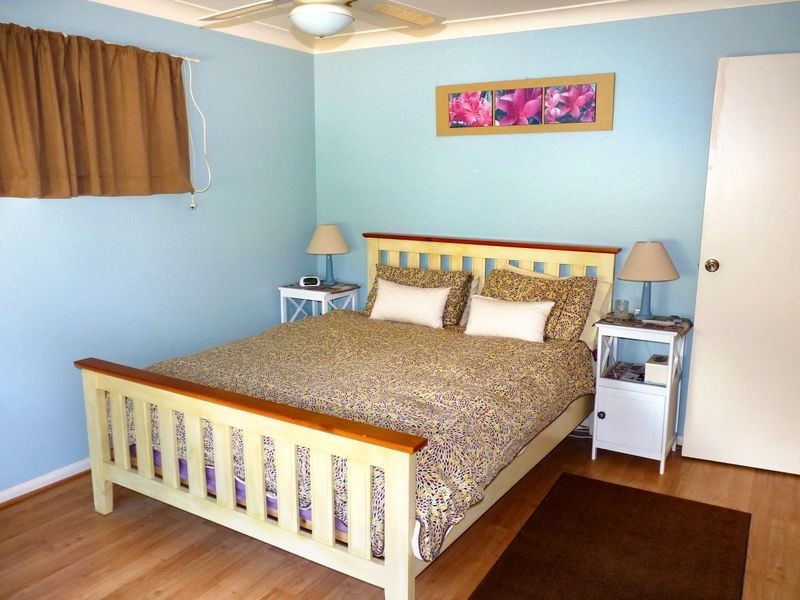 22 Hilltop Crescent, Mollymook NSW 2539