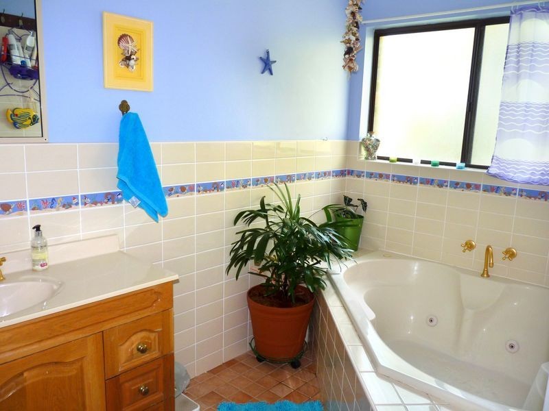 22 Hilltop Crescent, Mollymook NSW 2539