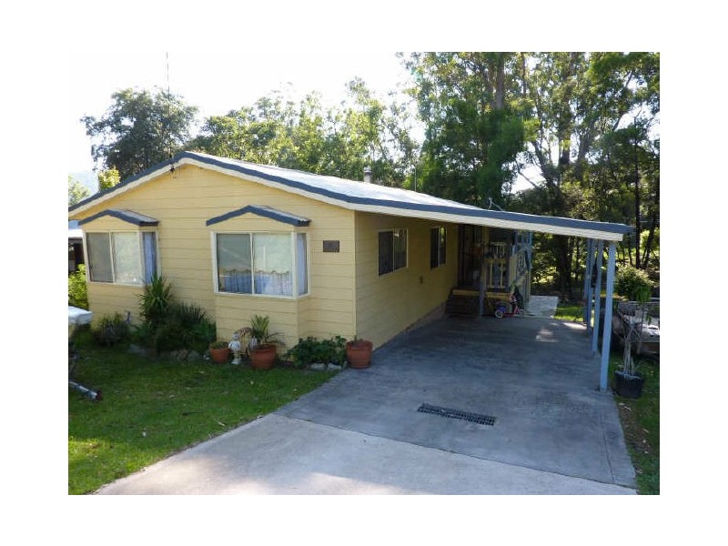 26 Cornfield Parade, Fishermans Paradise NSW 2539