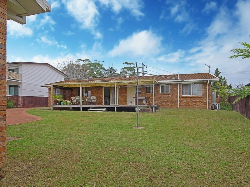 205 Matron Porter Drive, Narrawallee NSW 2539