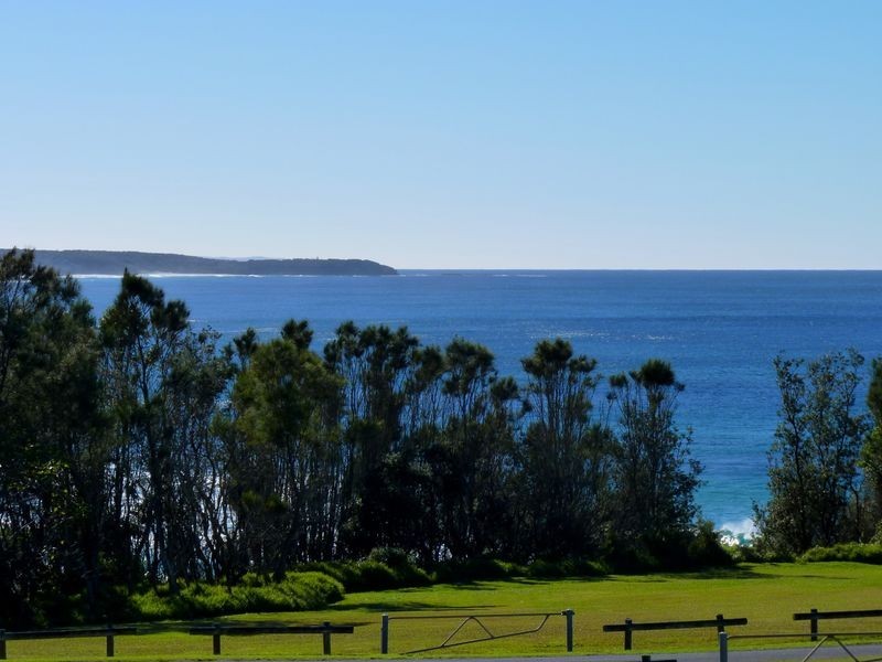 63 Seaside Parade, Dolphin Point NSW 2539