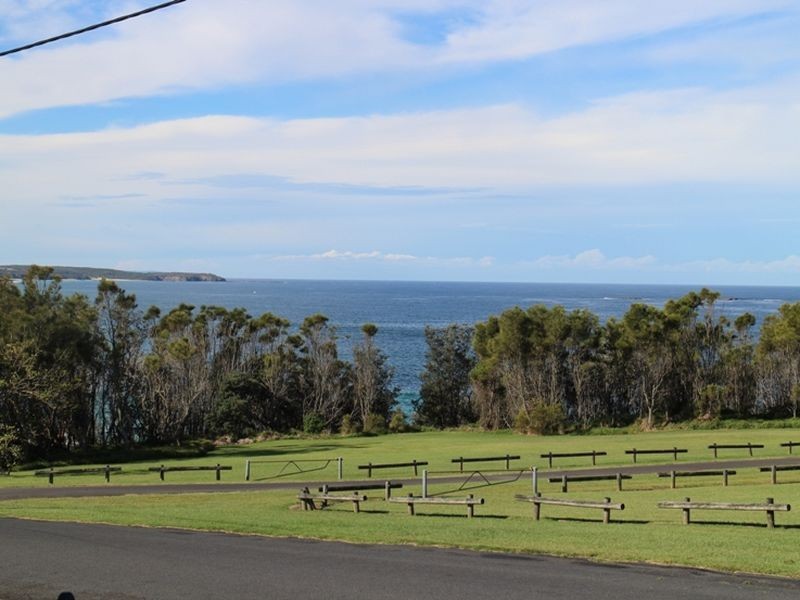 63 Seaside Parade, Dolphin Point NSW 2539