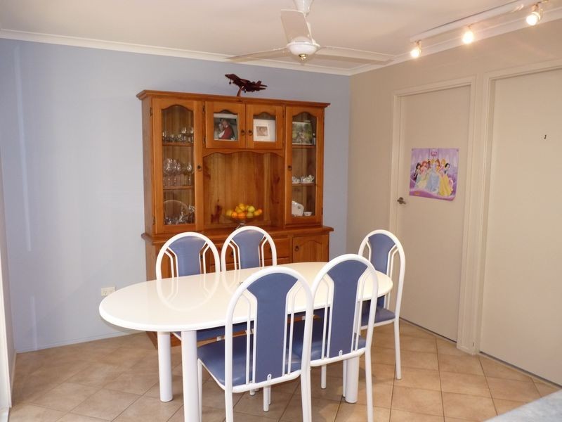 9 Saturn Avenue, Lake Tabourie NSW 2539
