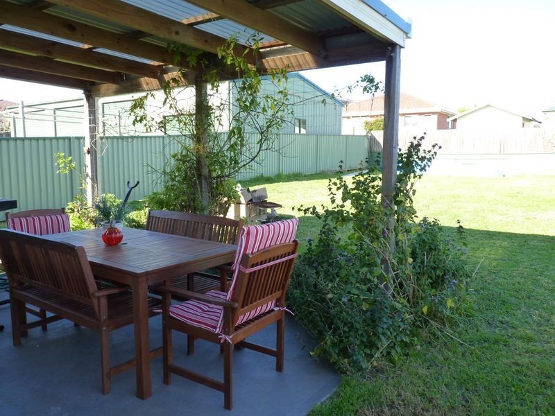 14 Owens Street, Ulladulla NSW 2539