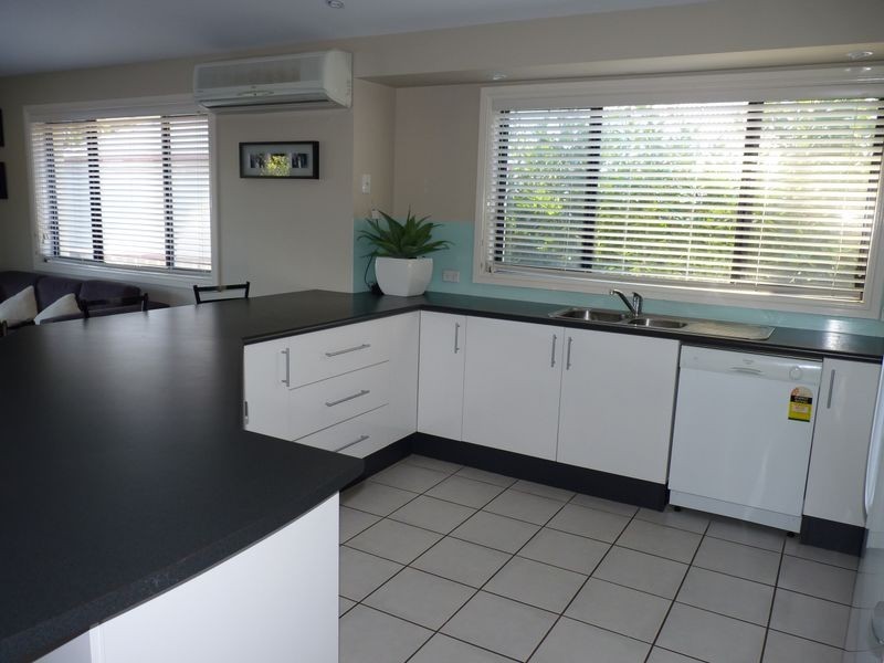 27 Walpole Avenue, Ulladulla NSW 2539