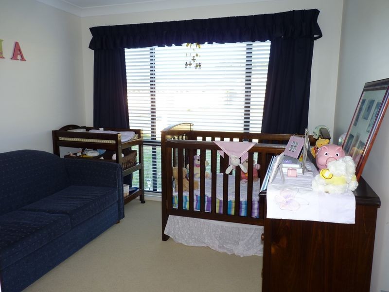 27 Walpole Avenue, Ulladulla NSW 2539