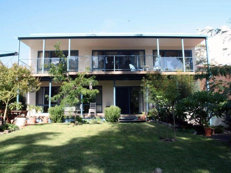 14 Tallwood Avenue, Narrawallee NSW 2539