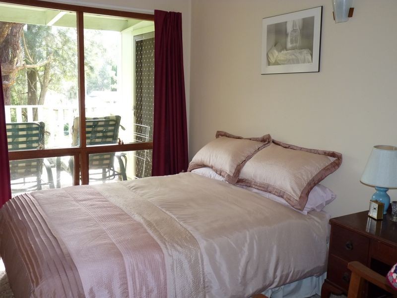 12 Wallaroy Drive, Burrill Lake NSW 2539