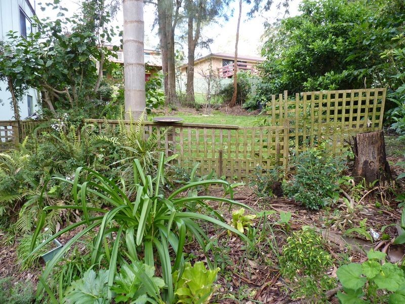 12 Wallaroy Drive, Burrill Lake NSW 2539