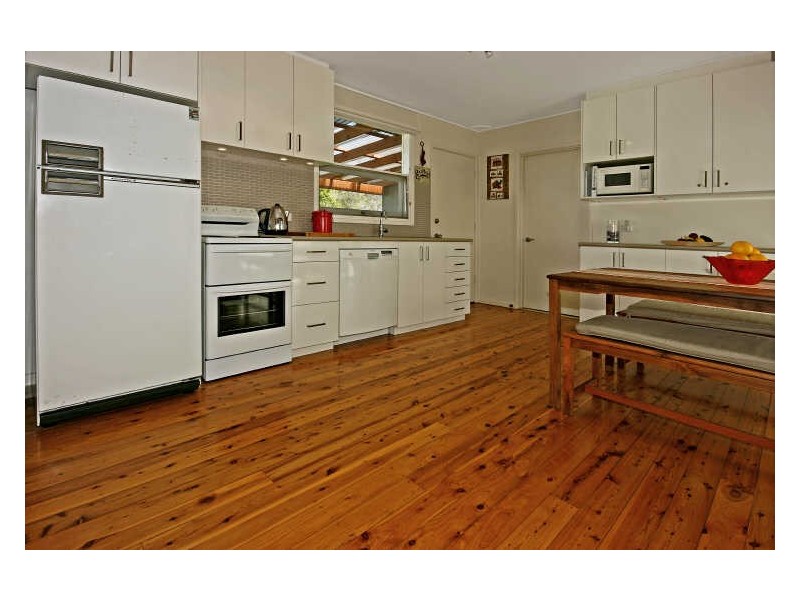 17 Highview Drive, Dolphin Point NSW 2539